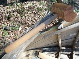 maple handle oak head.